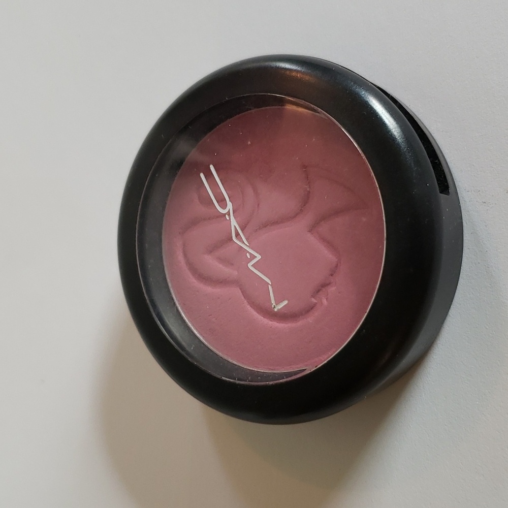 MAC X Barbie Blush Don't Be Shy